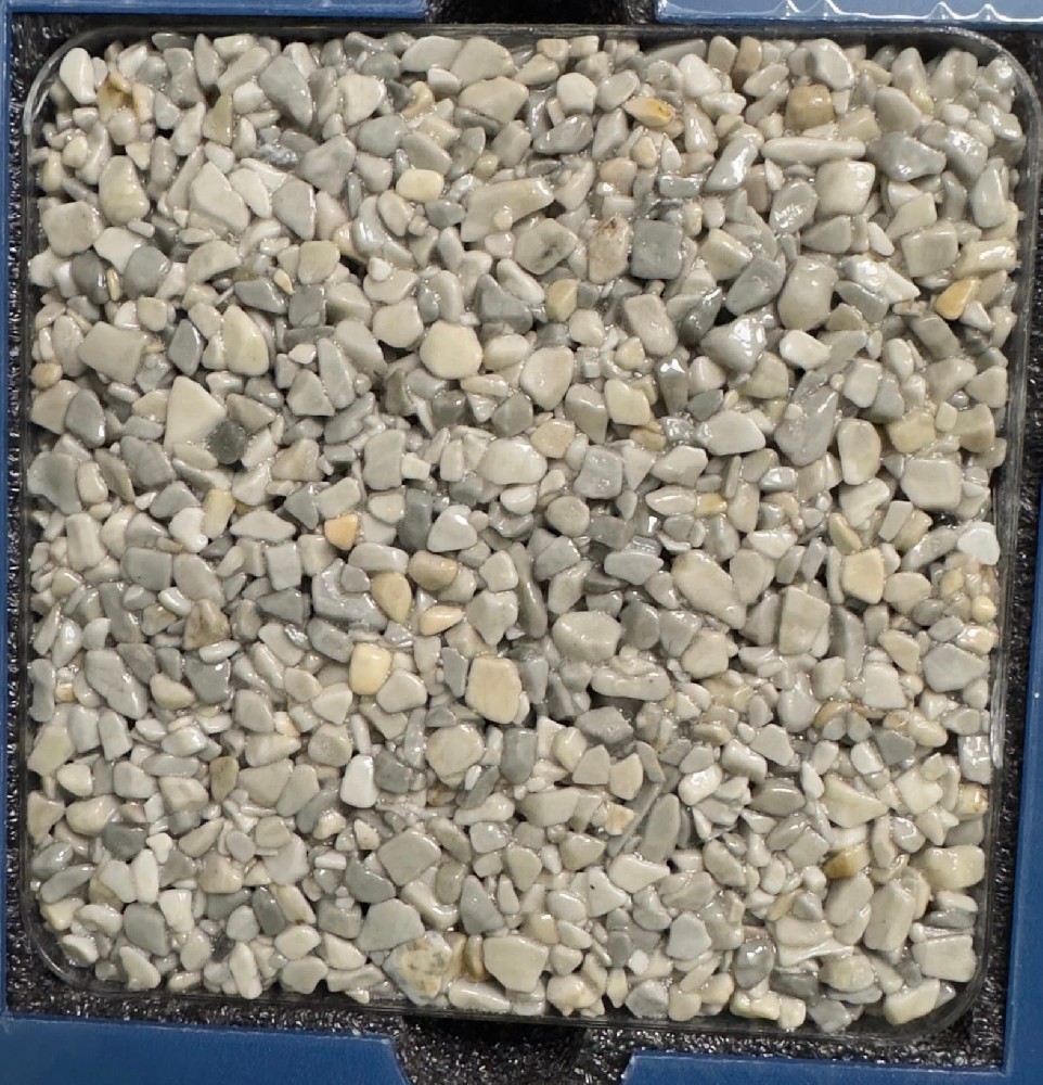 浅砂素灰 | Light Sand Grey