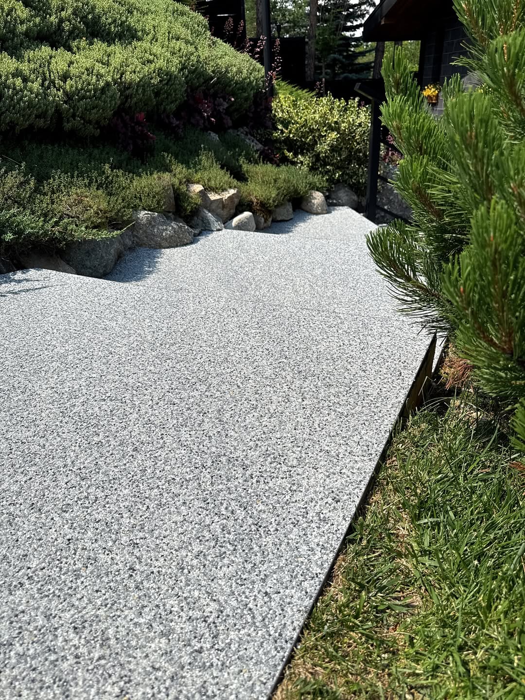 美蒂石户外庭院台阶透水砾石地坪案例 | Meidis Resin Binder Courtyard Stair Pavement Case - 套装图