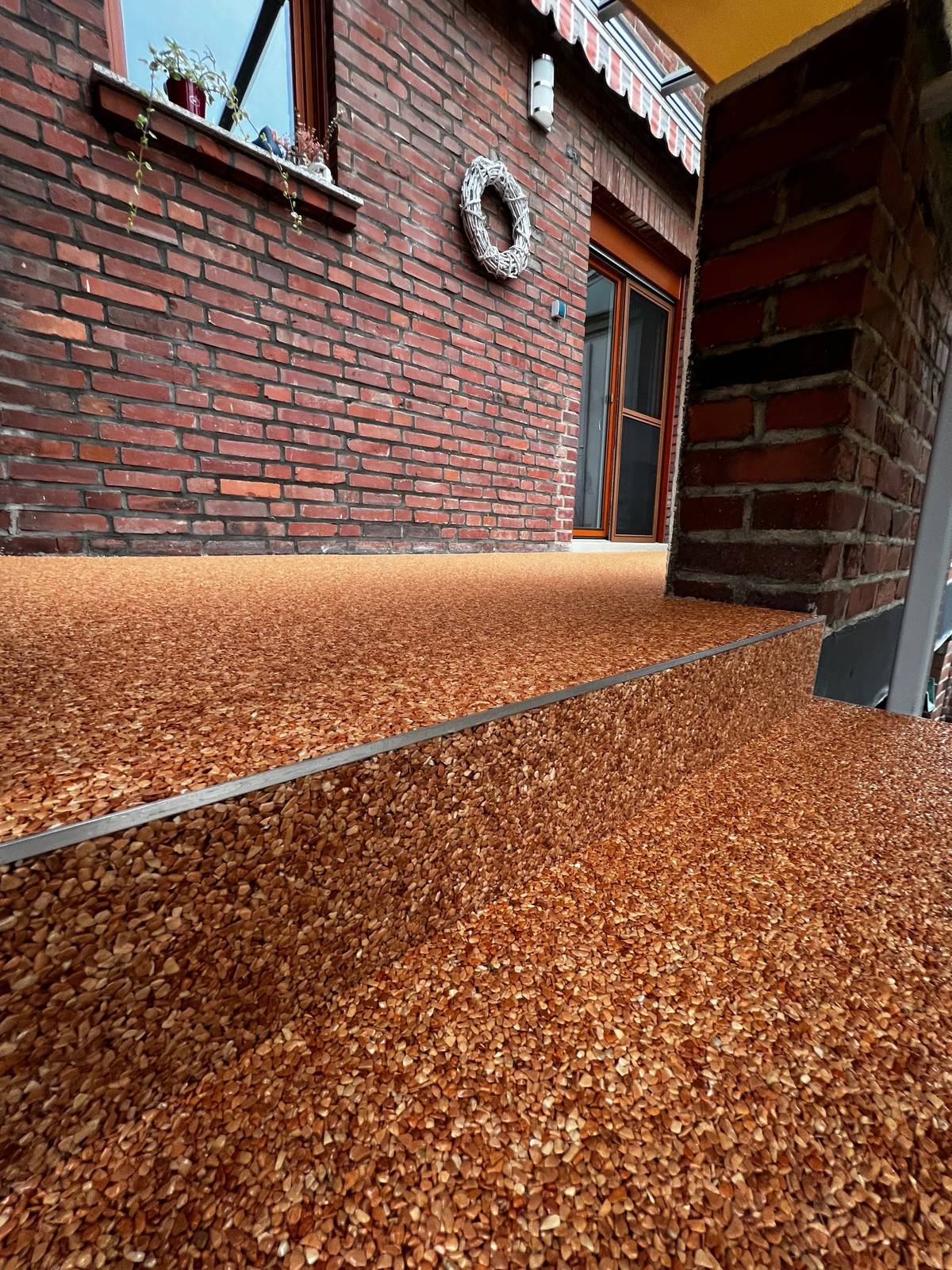 美蒂石红砖别墅暖棕一体式砾石台阶改造案例 | Meidis Resin Binder Red Brick Villa Warm Brown Stair Renovation - 套装图