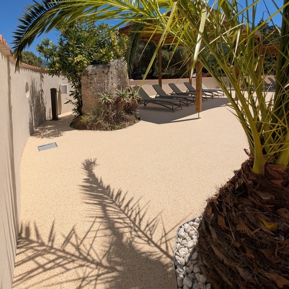美蒂石南法度假泳池柔光砾石露台 | Meidis Luxury Provençal Resort Sand-Tone Pool Terrace - 套装图